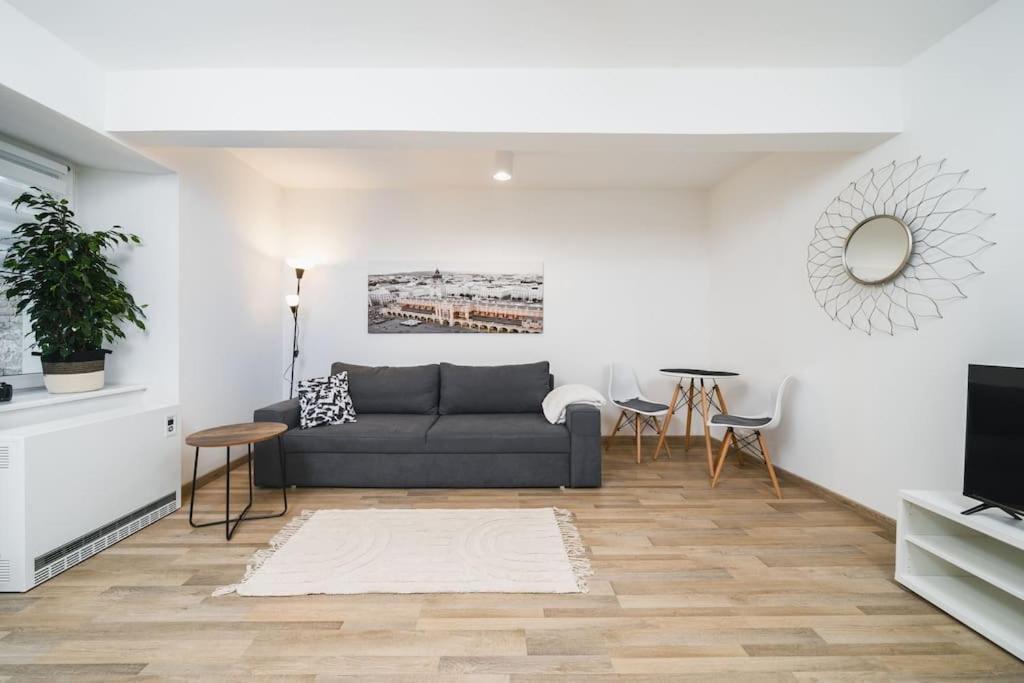 Apartmán Close Wawel Castle, City Centre Krakov Exteriér fotografie